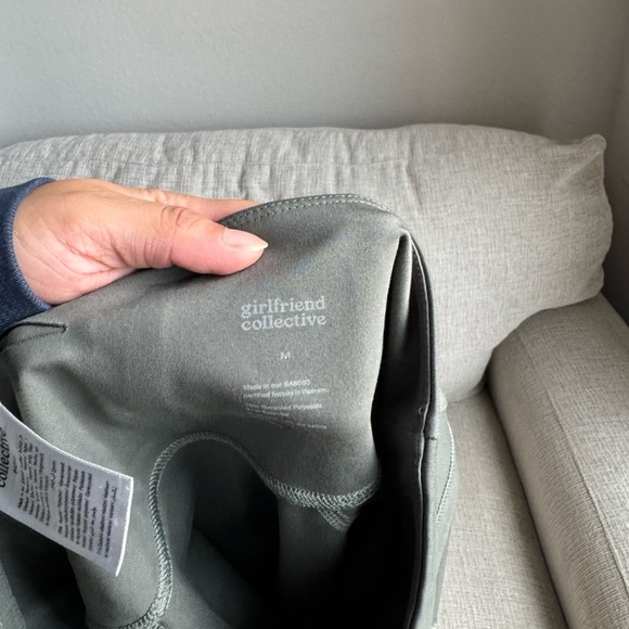 Girlfriend Collective Bike Shorts - Picture 3 of 5